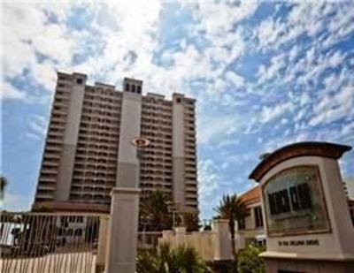 фото отеля ResortQuest Rentals at Beach Club Condominiums