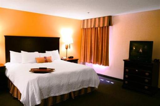 фото отеля Hampton Inn - Warner Robbins