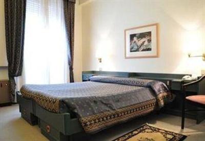 фото отеля Hotel Corona Ferrea Rovigo