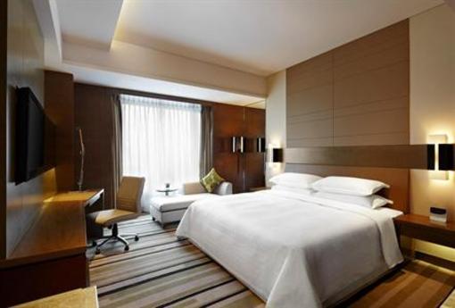 фото отеля Four Points Yangzhou Hanjiang