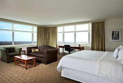 фото отеля Westin Lombard Yorktown Center