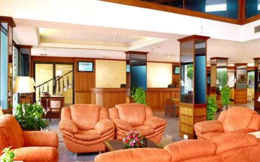 фото отеля Harbour View Residency