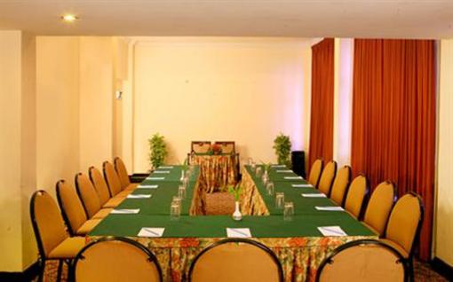 фото отеля Harbour View Residency