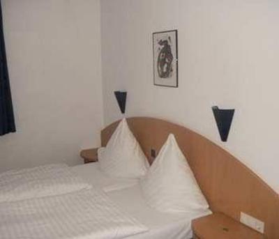 фото отеля Hotel und Landgasthof Zur Brezel Alzenau