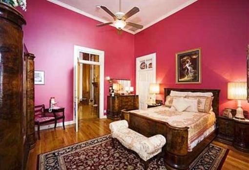 фото отеля Royal Elizabeth Bed and Breakfast Inn