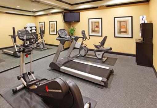 фото отеля Holiday Inn Express Hotel & Suites Paris
