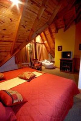 фото отеля Los Naranjos Hotel Ushuaia