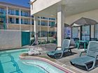 фото отеля Howard Johnson Express Inn Huntington Beach