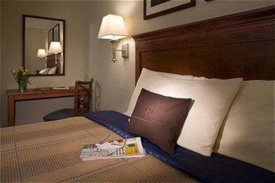 фото отеля Candlewood Suites Orange County Airport