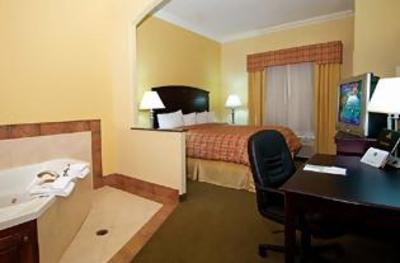 фото отеля BEST WESTERN Memorial Inn & Suites