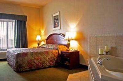 фото отеля BEST WESTERN Memorial Inn & Suites