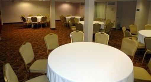 фото отеля Memphis Airport Hotel and Conference Center