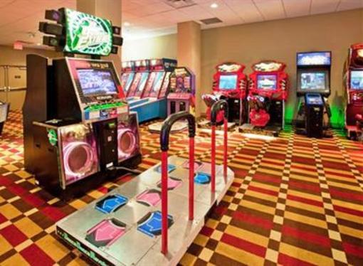 фото отеля Holiday Inn Kansas City SE Waterpark