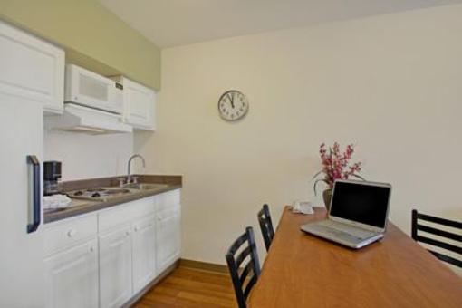 фото отеля Extended Stay Deluxe Hotel Midtown Anchorage
