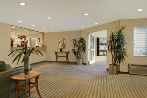 фото отеля Extended Stay Deluxe Hotel Midtown Anchorage