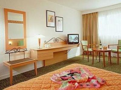 фото отеля Golden Tulip Mulhouse Basel
