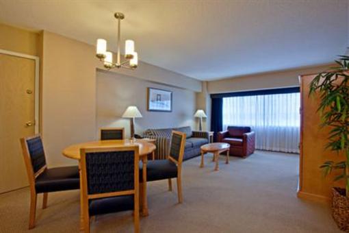 фото отеля Crowne Plaza Los Angeles Harbor Hotel