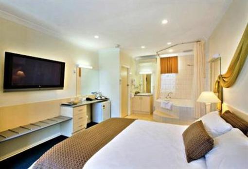 фото отеля Best Western Melbourne's Princes Park Motor Inn