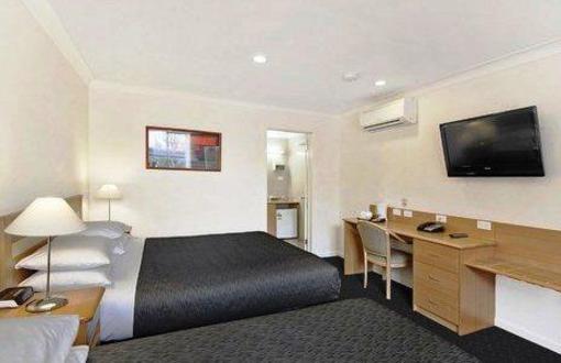 фото отеля Best Western Melbourne's Princes Park Motor Inn