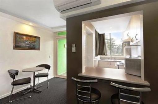 фото отеля Best Western Melbourne's Princes Park Motor Inn