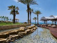 Constantinou Bros Pioneer Beach Hotel