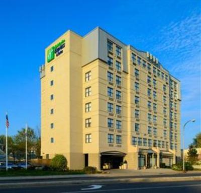 фото отеля Holiday Inn Express & Suites Boston - Cambridge