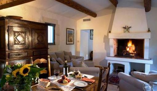 фото отеля Benvengudo Hotel Les Baux De Provence