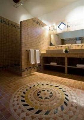 фото отеля Benvengudo Hotel Les Baux De Provence