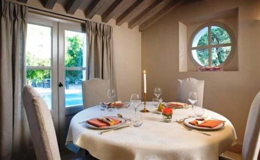 фото отеля Benvengudo Hotel Les Baux De Provence