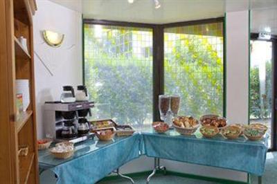 фото отеля Boreve Hotel Varennes-Vauzelles