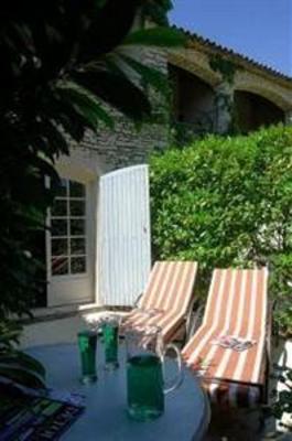 фото отеля Hostellerie Le Roy Soleil Menerbes