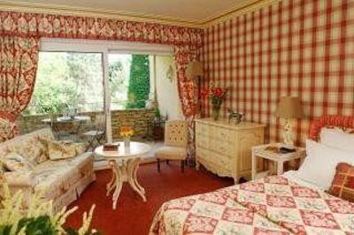 фото отеля Hostellerie Le Roy Soleil Menerbes