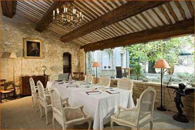 фото отеля Hostellerie Le Roy Soleil Menerbes