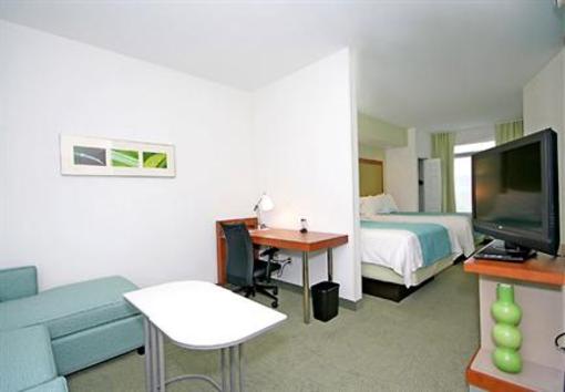 фото отеля SpringHill Suites Winston-Salem