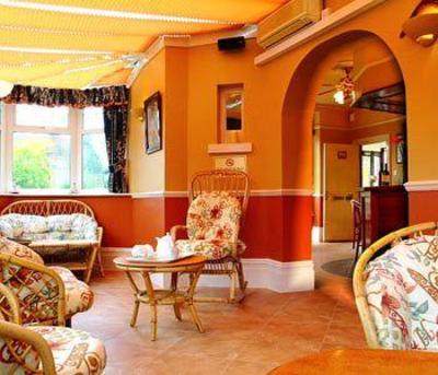 фото отеля Corner House Hotel Horley