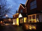 фото отеля Corner House Hotel Horley