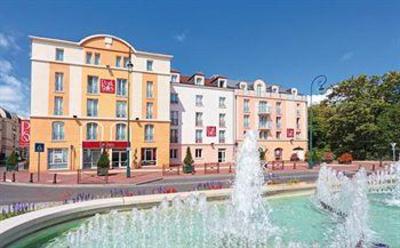 фото отеля Park & Suites Maisons-Laffitte