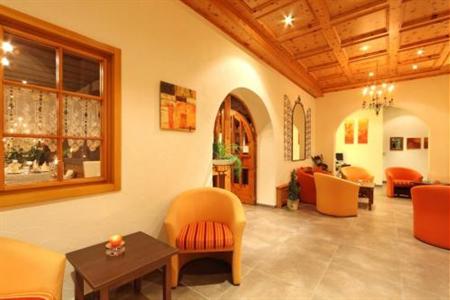 фото отеля Bernerhof Swiss Quality Hotel Kandersteg