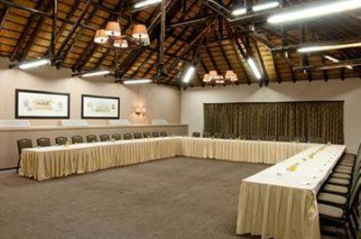 фото отеля Bakubung Bush Lodge