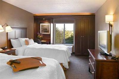 фото отеля Hampton Inn Madison East Towne Mall Area