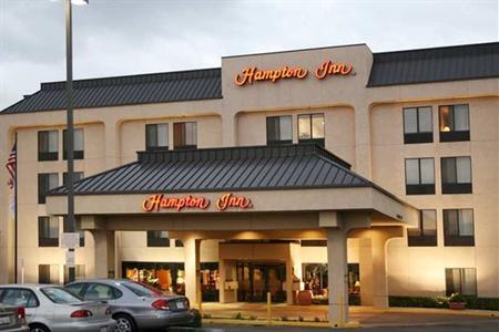 фото отеля Hampton Inn Bakersfield - Central