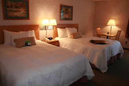 фото отеля Hampton Inn Bakersfield - Central