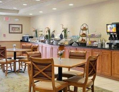 фото отеля Wingate Inn Bentonville