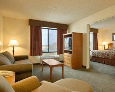 фото отеля Wingate Inn Bentonville