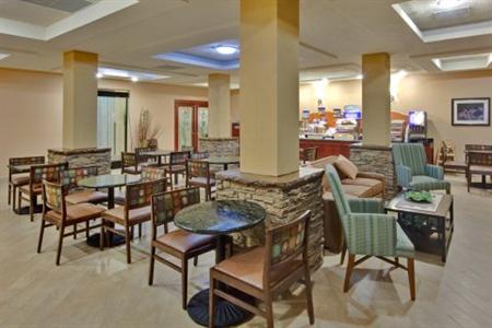 фото отеля Holiday Inn Express Hotel & Suites Grants-Milan