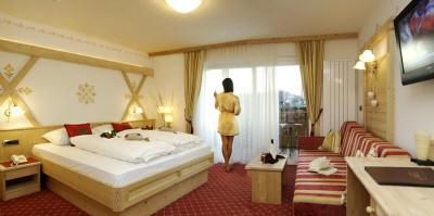 фото отеля Alpine Romantic Hotel Almhof Kastelruth