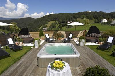 фото отеля Alpine Romantic Hotel Almhof Kastelruth