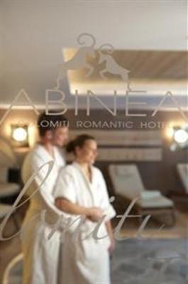 фото отеля Alpine Romantic Hotel Almhof Kastelruth