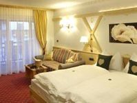 Alpine Romantic Hotel Almhof Kastelruth
