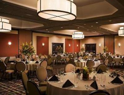 фото отеля Sheraton Roanoke Hotel and Conference Center